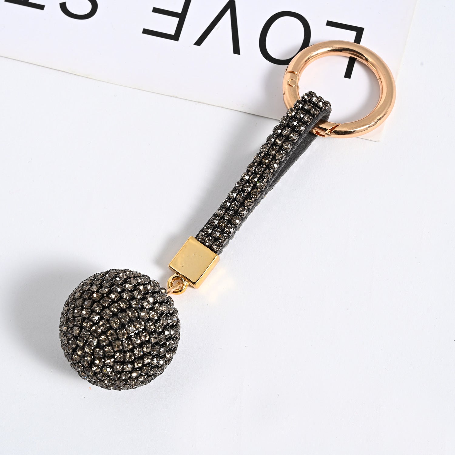 Wholesale Water Diamond Claw Chain Ball Backpack Pendant Car Keychains